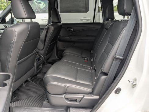Used 2021 Honda Passport Touring image 10