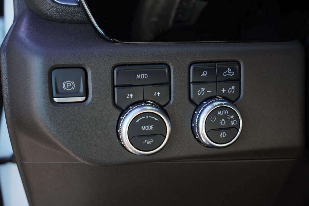 Used 2023 GMC Sierra 1500 SLT w/ SLT Convenience Package AWD/4WD image 21