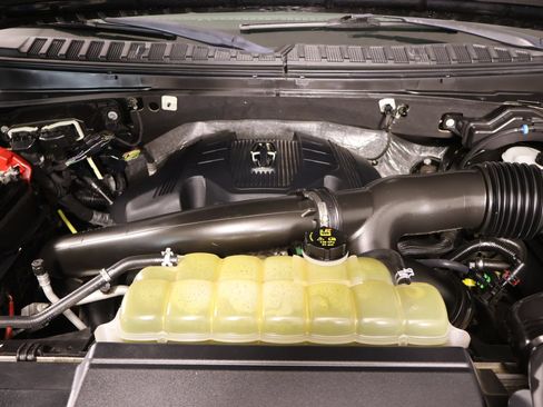 Used 2020 Lincoln Navigator Reserve AWD/4WD image 22