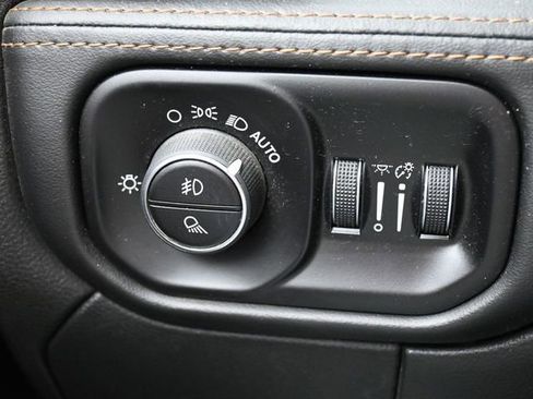 Used 2020 RAM 3500 Limited image 36