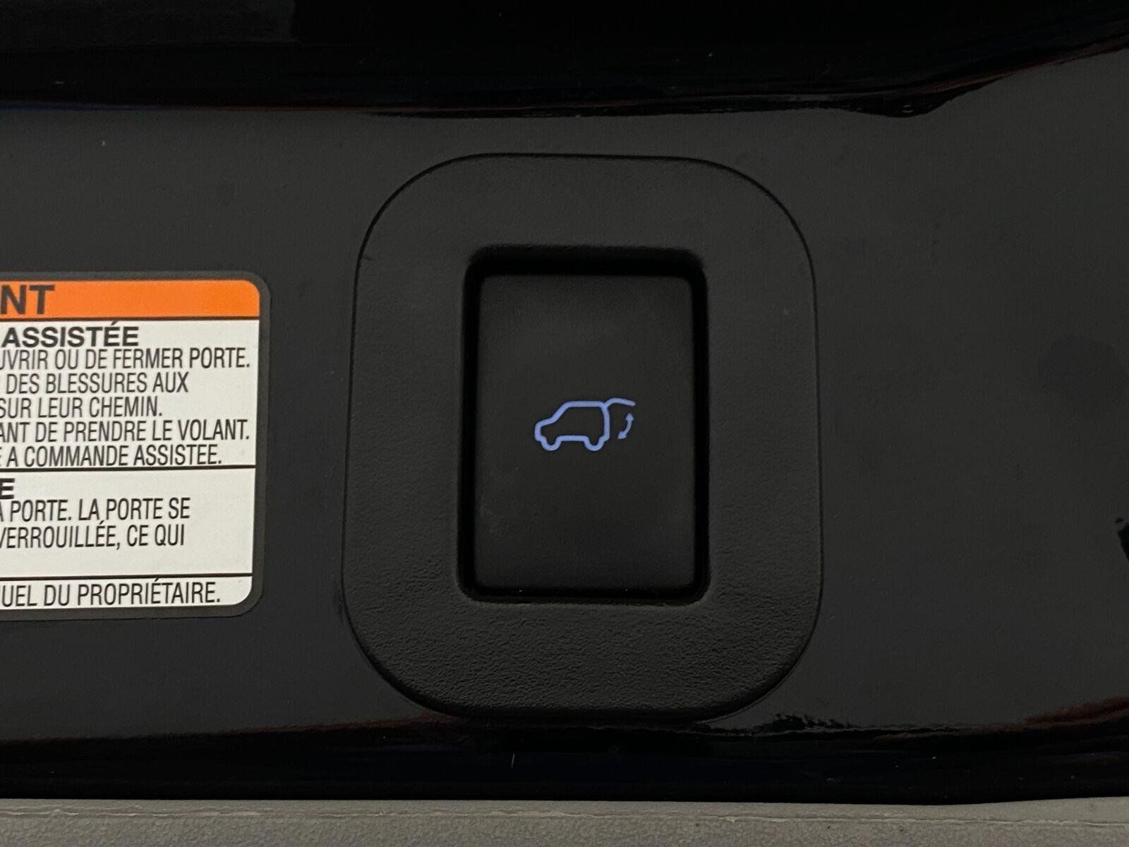 Used 2016 Toyota Sienna XLE FWD image 7