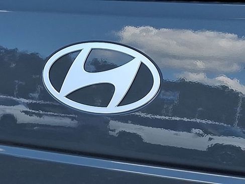 New 2026 Hyundai Santa Fe SE image 5