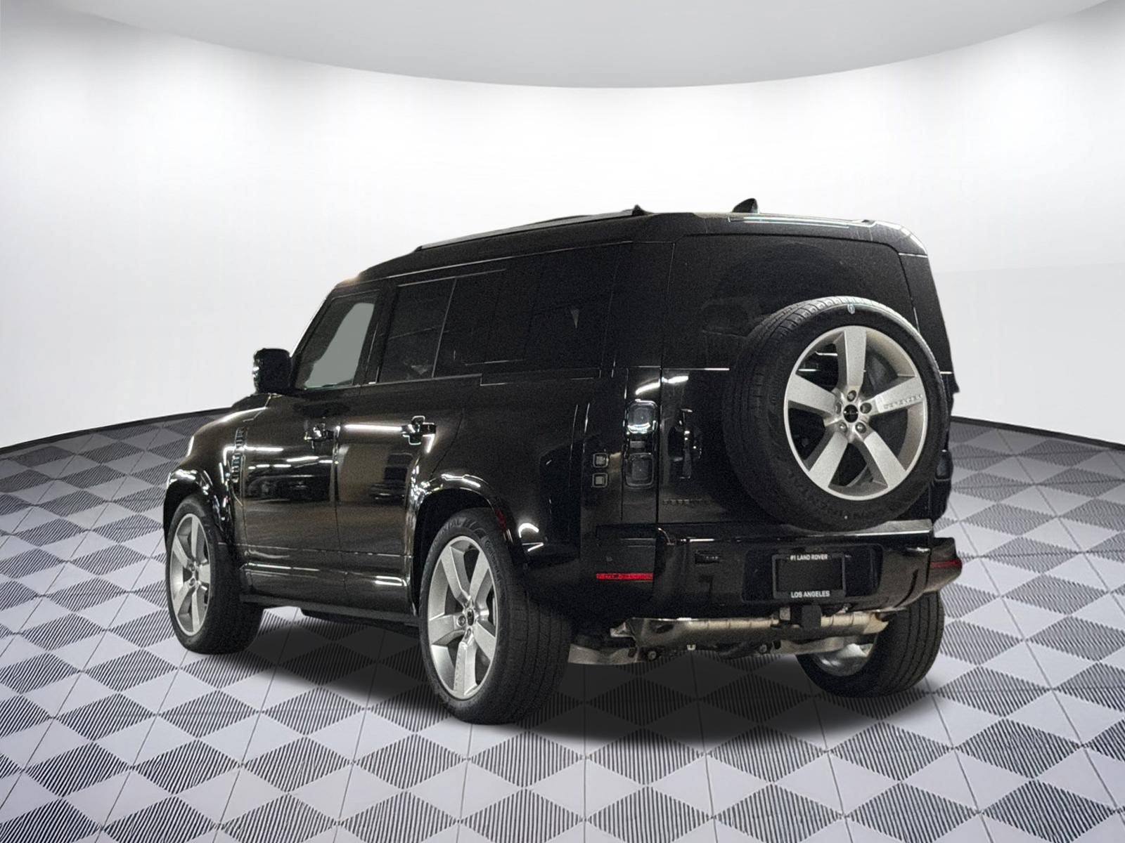 New 2026 Land Rover Defender 110 X-Dynamic SE AWD/4WD image 3
