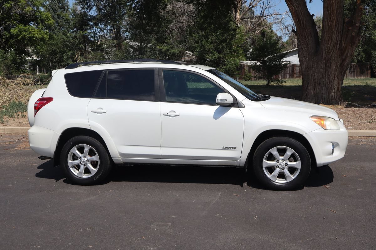 Used 2010 Toyota RAV4 Limited w/ Limited Extra Value Pkg AWD/4WD image 3