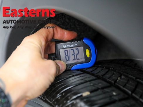 Used 2023 Mitsubishi Outlander SE image 27