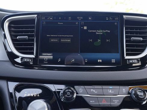 Used 2026 Chrysler Pacifica Select FWD image 30
