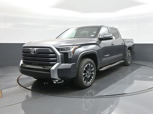 New 2026 Toyota Tundra Limited AWD/4WD image 4