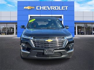 Certified 2023 Chevrolet Traverse LT w/ Rear Camera Mirror Package video 2