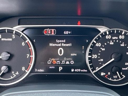 New 2026 Nissan Rogue SV AWD/4WD image 39