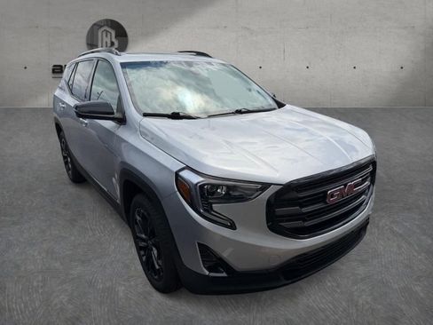 Used 2021 GMC Terrain SLT w/ Elevation Edition AWD/4WD image 3