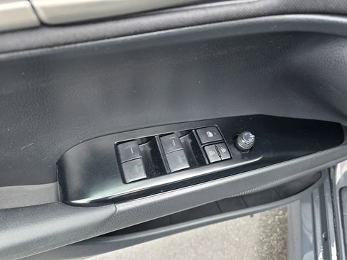 Used 2025 Toyota Camry LE image 17