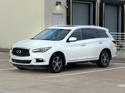 Used 2016 INFINITI QX60 FWD w/ Premium Plus Package image 3
