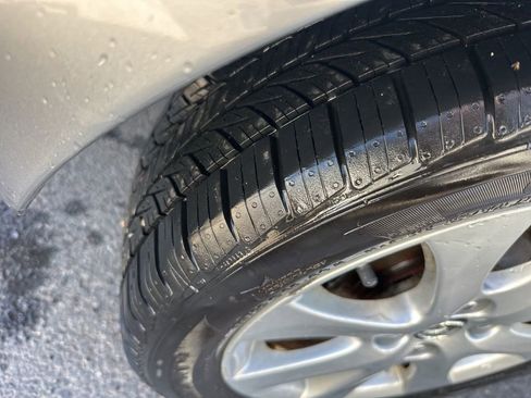 Used 2014 MAZDA MAZDA2 Touring image 6