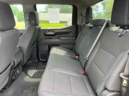 Used 2025 Chevrolet Silverado 1500 RST RWD image 6