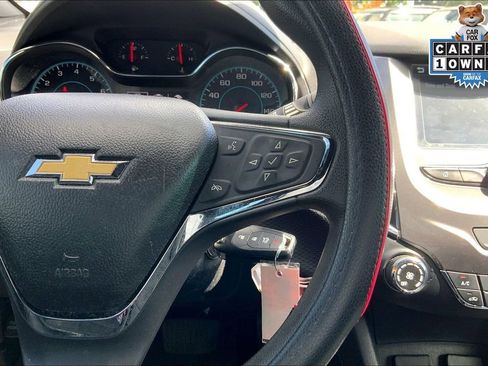 Used 2018 Chevrolet Cruze LT w/ Redline Edition image 18