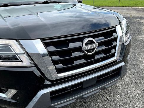 Used 2021 Nissan Armada Platinum w/ Captain's Chairs Package RWD image 36