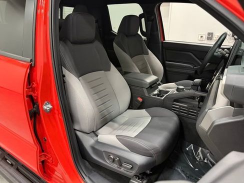 Used 2024 Toyota Tacoma TRD Sport image 37