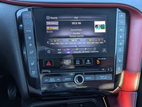 Used 2023 INFINITI QX50 Sport FWD image 6