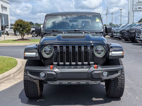 Used 2022 Jeep Gladiator Mojave w/ LED Lighting Group AWD/4WD image 2