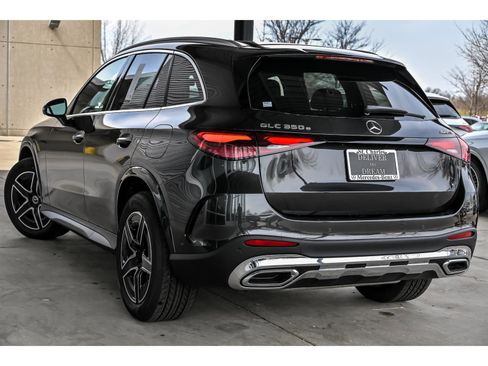 New 2026 Mercedes-Benz GLC 350e 4MATIC image 4