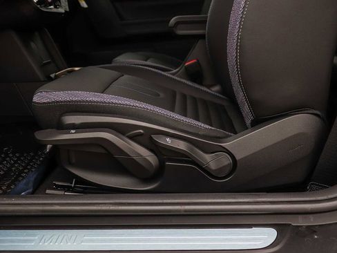 New 2026 MINI Cooper 2-Door Hardtop image 21