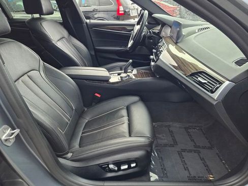 Used 2020 BMW 540i w/ Executive Package image 10