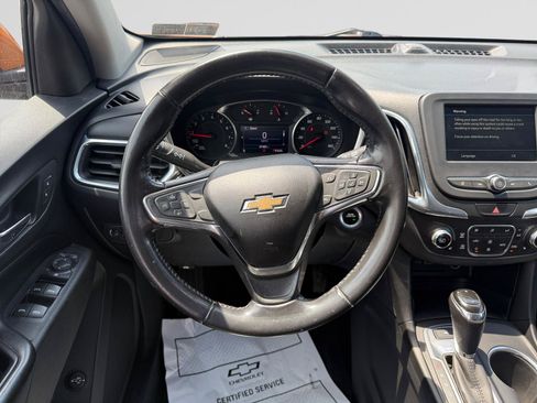 Used 2019 Chevrolet Equinox LT AWD/4WD image 12