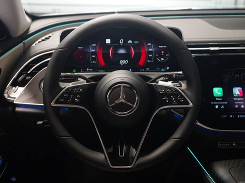 New 2026 Mercedes-Benz E 350 4MATIC Sedan image 18