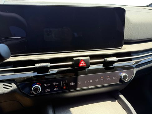 New 2027 Kia Sportage X-Line AWD/4WD image 12