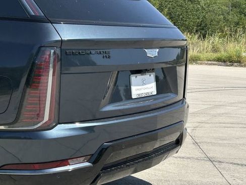 New 2025 Cadillac Escalade IQ Sport 2 image 9