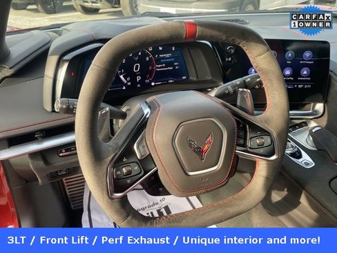 Used 2021 Chevrolet Corvette Stingray Premium Conv w/ Battery Protection Package image 39