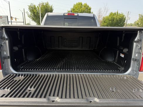 Used 2024 RAM 1500 Big Horn AWD/4WD image 32