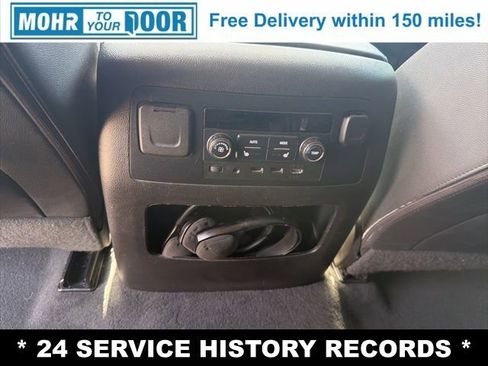 Used 2019 Chevrolet Suburban LT w/ LT Signature Package AWD/4WD image 36