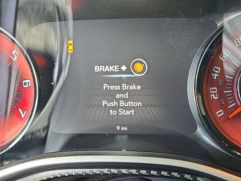 Used 2023 Dodge Challenger SRT Hellcat Redeye RWD image 10