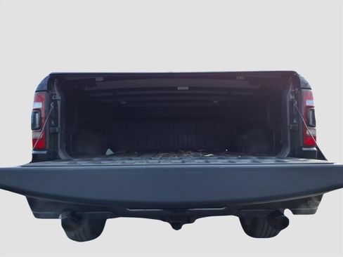 Used 2020 RAM 1500 Limited w/ Black Appearance Package image 15