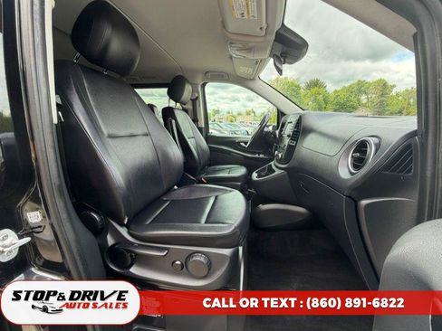 Used 2017 Mercedes-Benz Metris Passenger image 15
