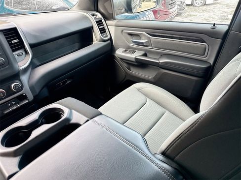 Used 2021 RAM 1500 Big Horn image 24