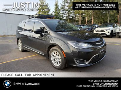 Used 2020 Chrysler Pacifica Touring-L