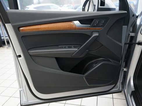 Used 2022 Audi Q5 2.0T Premium Plus image 27