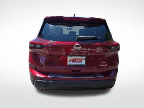 Used 2025 Nissan Rogue SV w/ SV Premium Package AWD/4WD image 4