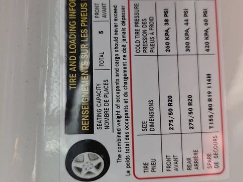 Used 2024 Mercedes-Benz GLE 450 4MATIC image 16