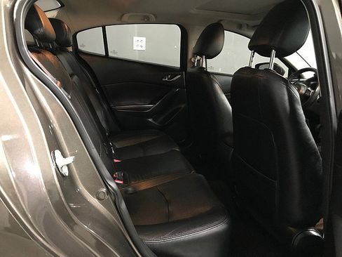 Used 2017 MAZDA MAZDA3 Grand Touring FWD image 16