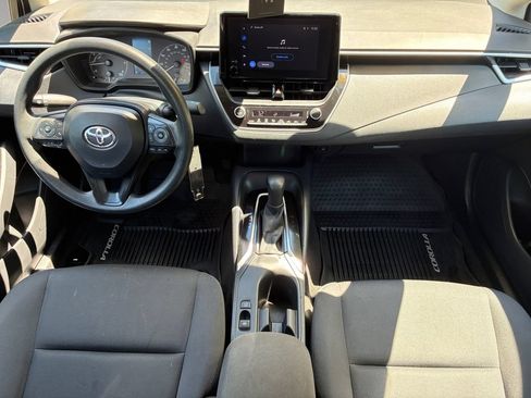 Used 2023 Toyota Corolla LE FWD image 12