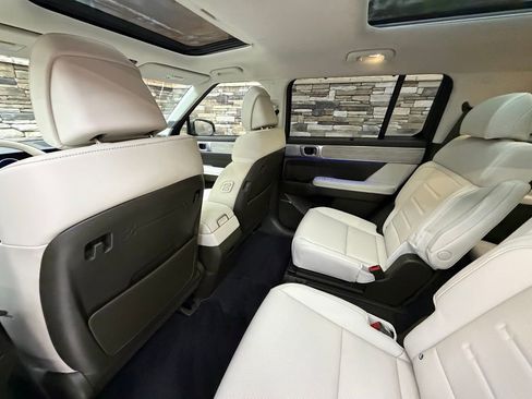 Used 2024 Hyundai Santa Fe Calligraphy image 26