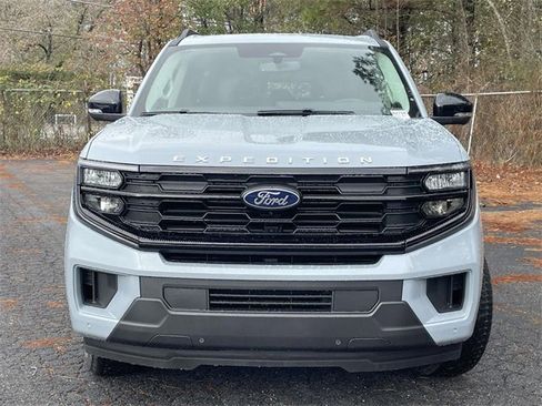 New 2025 Ford Expedition Max Active image 23