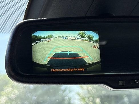 Used 2018 Toyota C-HR XLE FWD image 22
