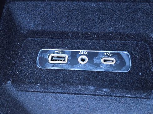 Used 2022 Alfa Romeo Stelvio Sprint image 24