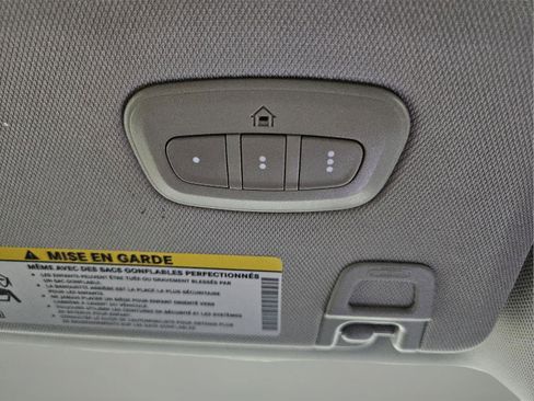 Used 2023 Jeep Grand Cherokee Limited image 10