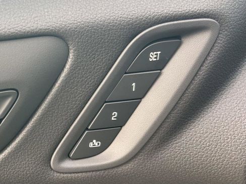 Used 2023 GMC Acadia AT4 w/ Preferred Package image 14