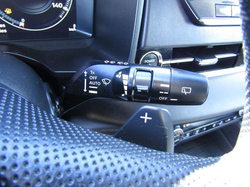 Used 2023 Mitsubishi Outlander SE image 19